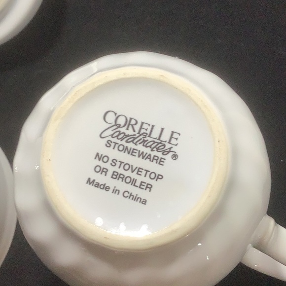 Corelle Callaway Sugar Bowl and Creamer - Picture 4 of 4